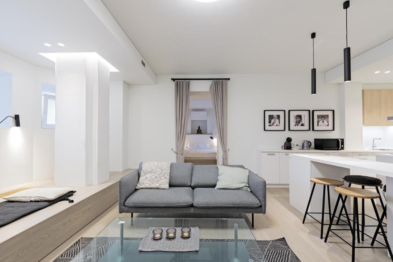 Buddha Luxury Apartment Kaunas City Centre Exteriör bild