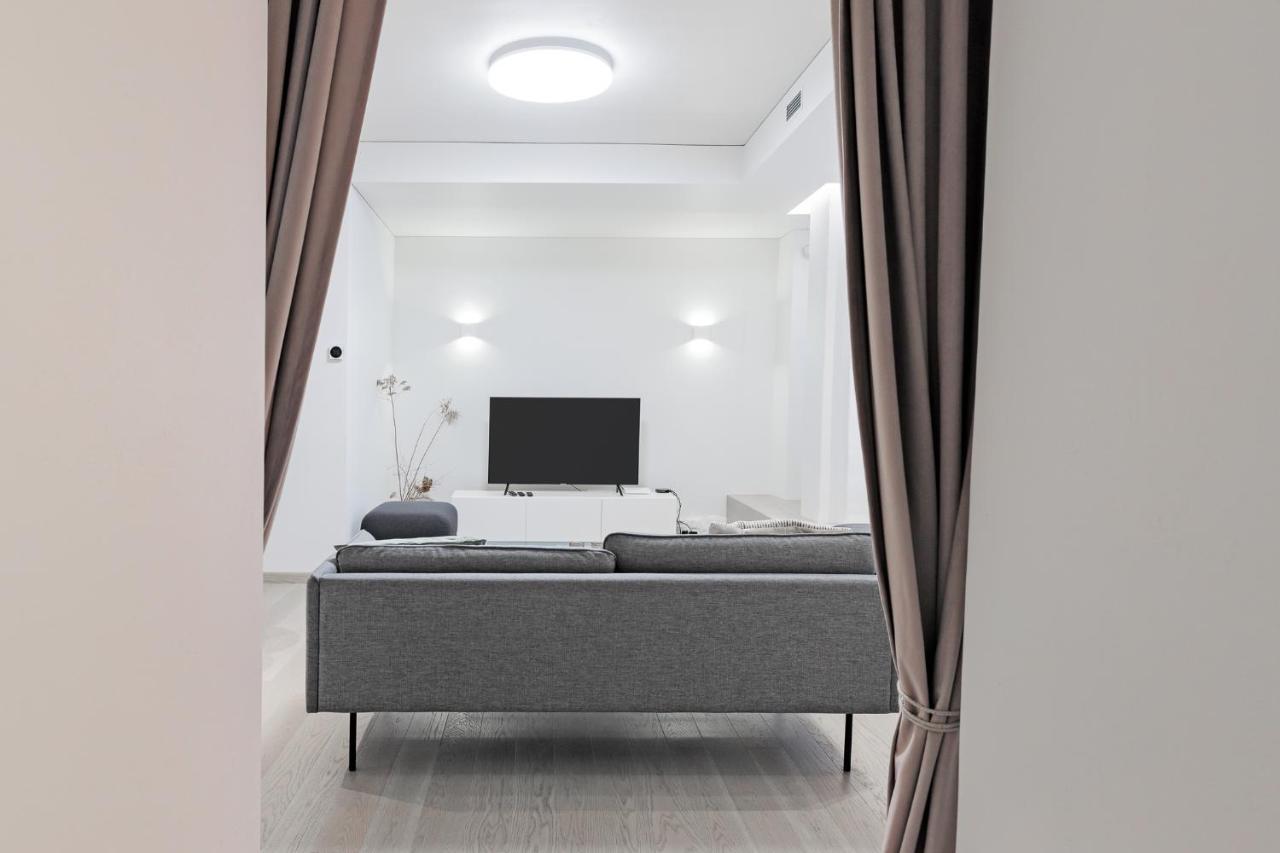 Buddha Luxury Apartment Kaunas City Centre Exteriör bild